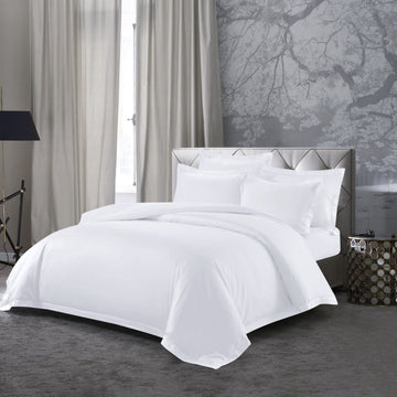 7-Piece White Hotel Comforter Set – Double (200x200 cm, 100% Cotton)