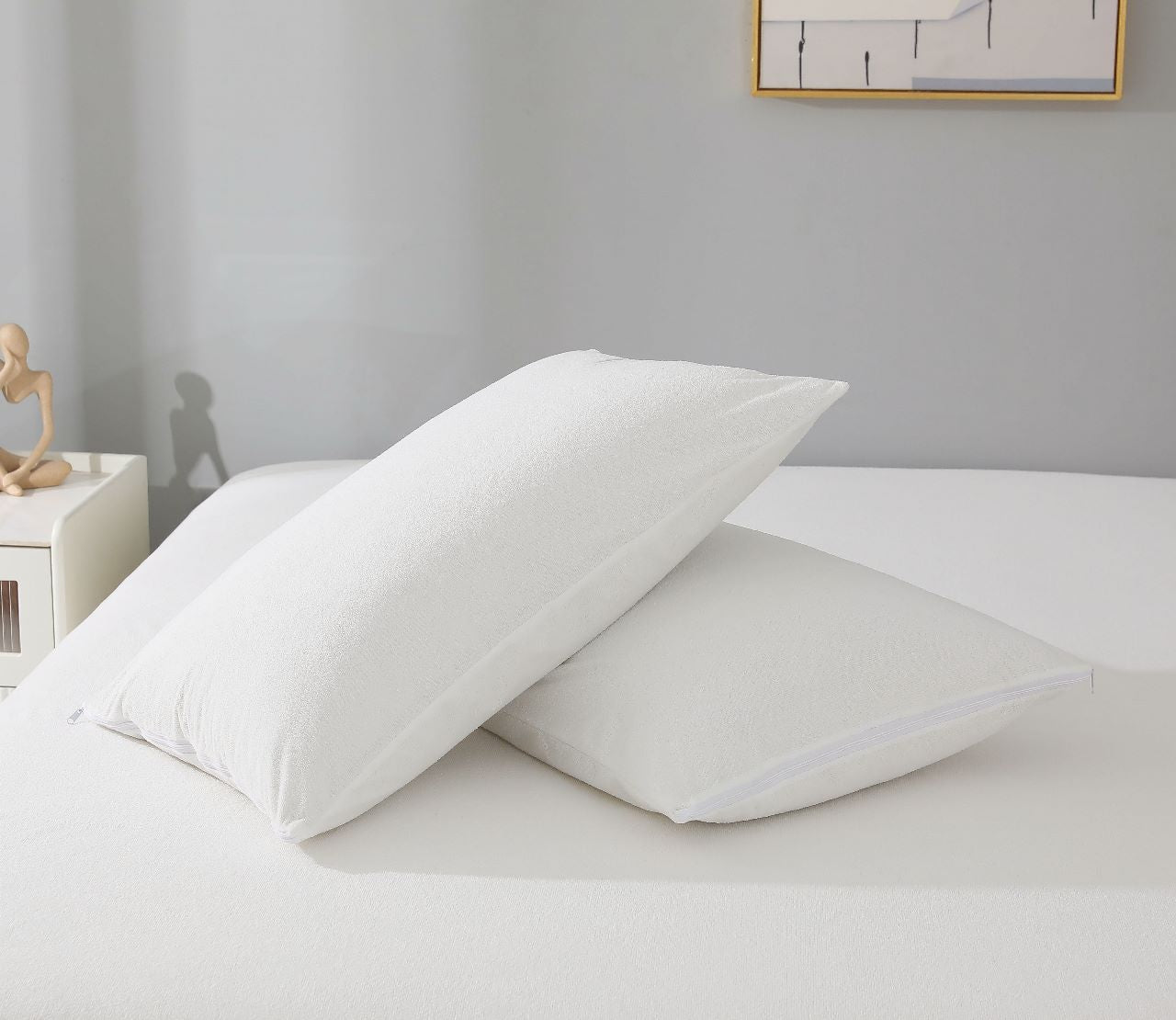 Set of 2 pillow protectors 